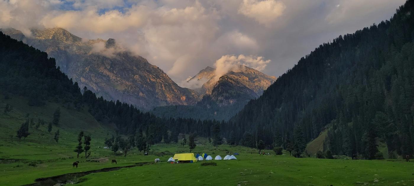 The Ultimate Kashmir Honeymoon Guide